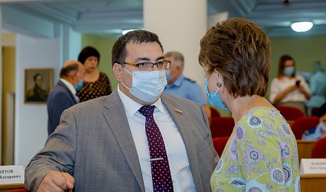Оренбургские педагоги станут получать больше